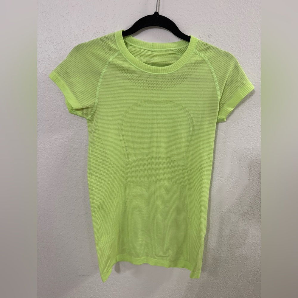 Lululemon Swiftly Tech Size 6